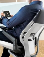 Bestselling Steelcase Gesture Chair Wins Prestigious UK Industry Award