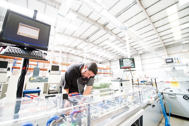 Document management company Synertec saves 80% on lighting energy costs thanks to MHA