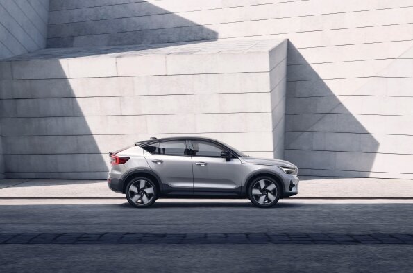 Volvo Cars reports record six-month performance in H1 2021